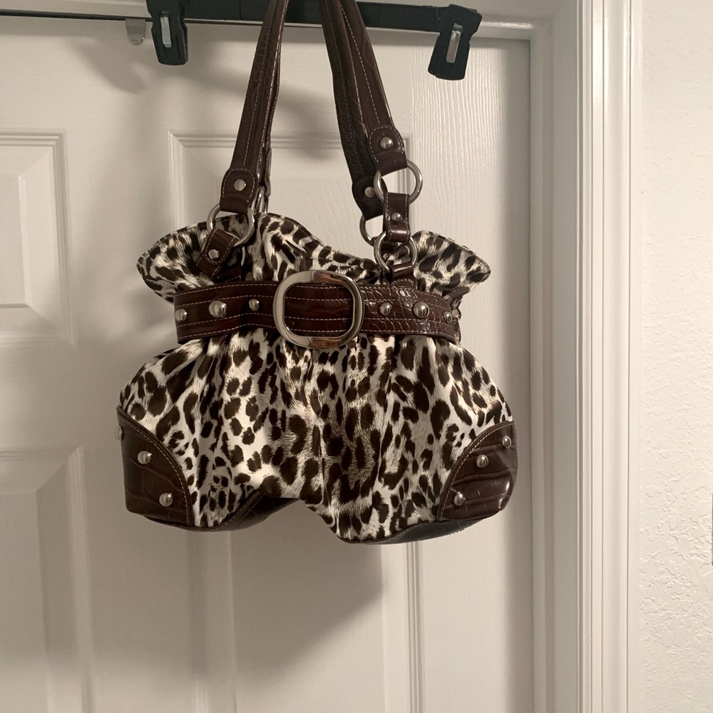 Kathy Van Zeeland Beautiful Animal Print Bag